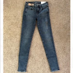 New American Eagle Outfitters High Rise Jegging